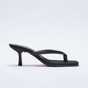 Heeled Leather Square Toe Sandals